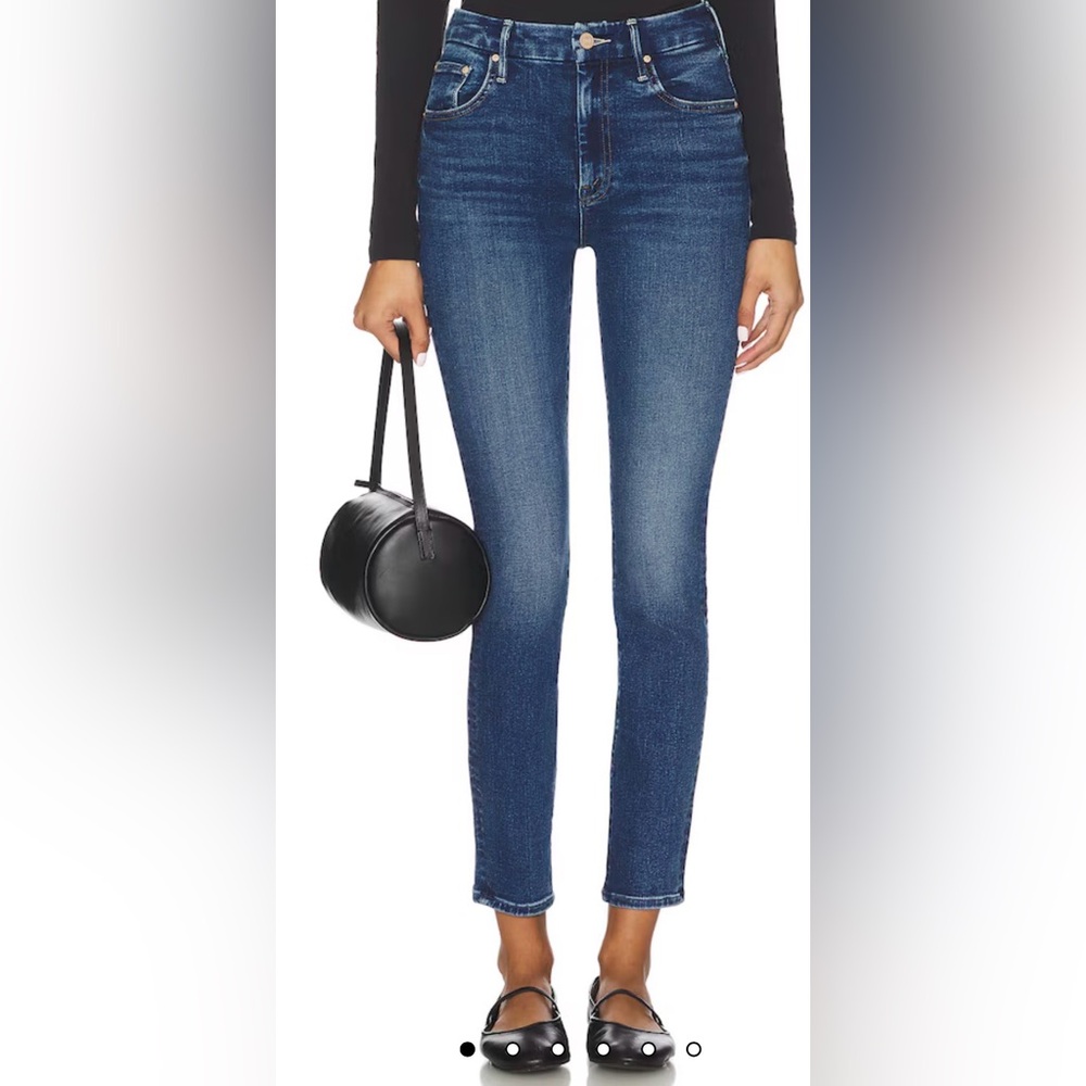 MOTHER High Waisted The Looker Jeans in Bushwhacked size 26 (sold out)